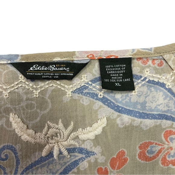 Women’s Eddie Bauer Tan Blouse - Picture 8 of 8
